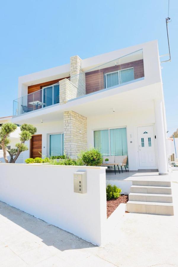 Melanos Residence 2 Bdrm Townhouse With Private Pool Klorakas Exterior photo